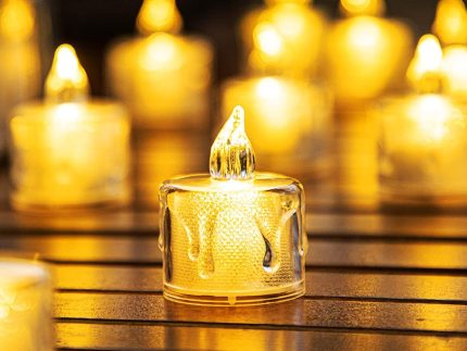 Flickering LED Flameless Tea Light Candles with Realistic Wax Drip (1 pcs)